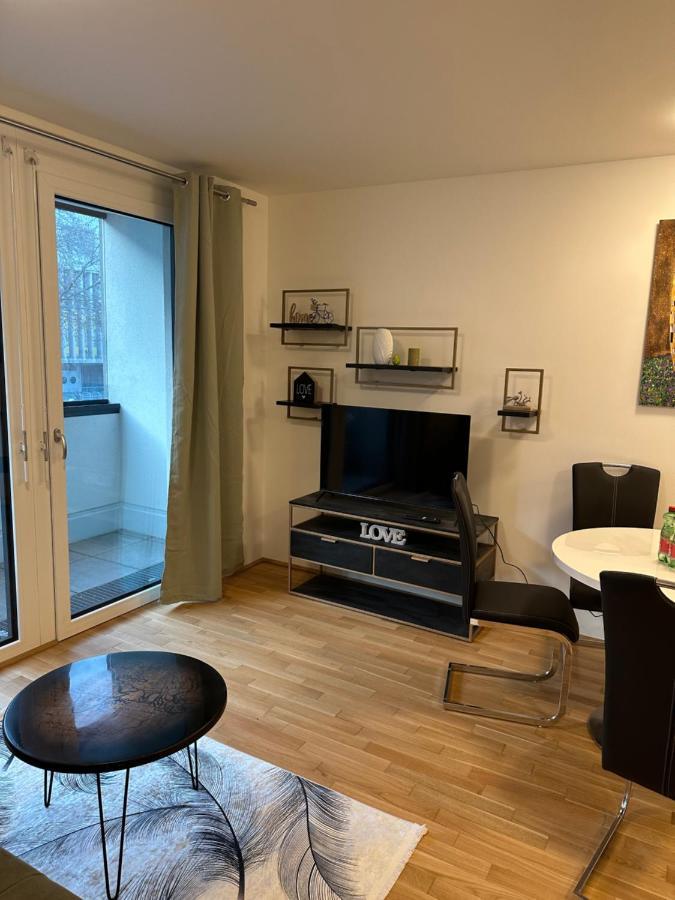 Amazing City Center Apartment Виена Екстериор снимка